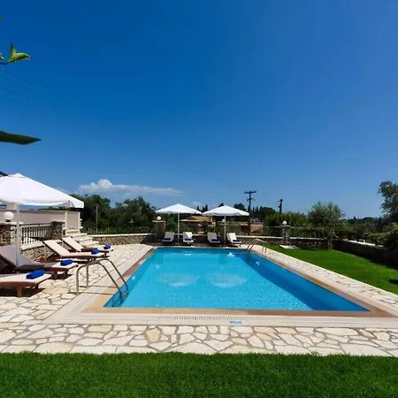 Willa Luxury Corfu Lemonia Private Pool 4 Bdr Dassia Dafnila